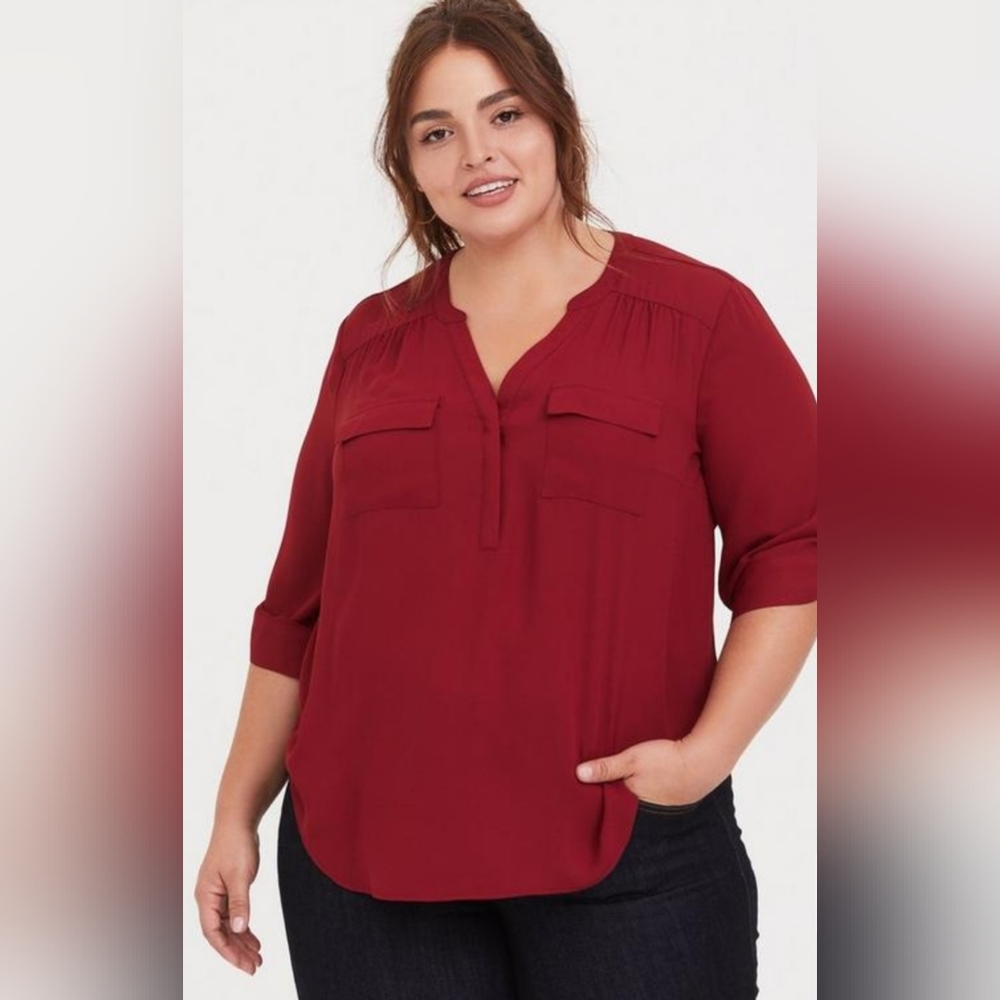 Torrid, NWOT, Red Harper Georgette, Pullover, 3/4 Sleeve Blouse, Size 3X